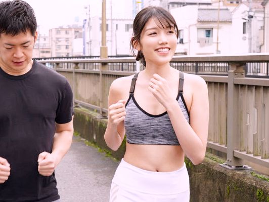 【美女】「あ～～～♥」玄関先で濃厚なキス‼そのまま風呂に入りフェラからの挿入しイってしまう‼